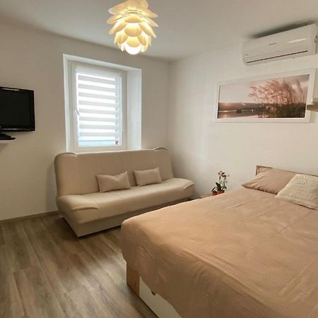 Apartma Pingo Копер Екстериор снимка